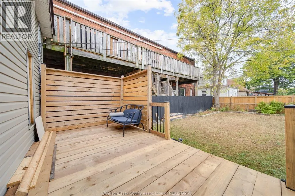 1018 CATARAQUI STREET