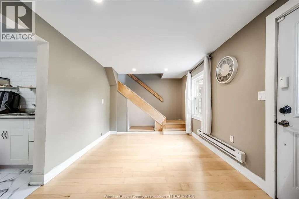 1018 CATARAQUI STREET