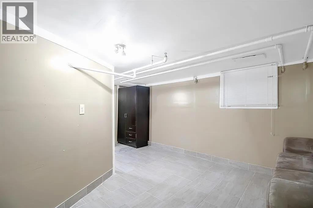 1668 GOYEAU Unit# UPPER