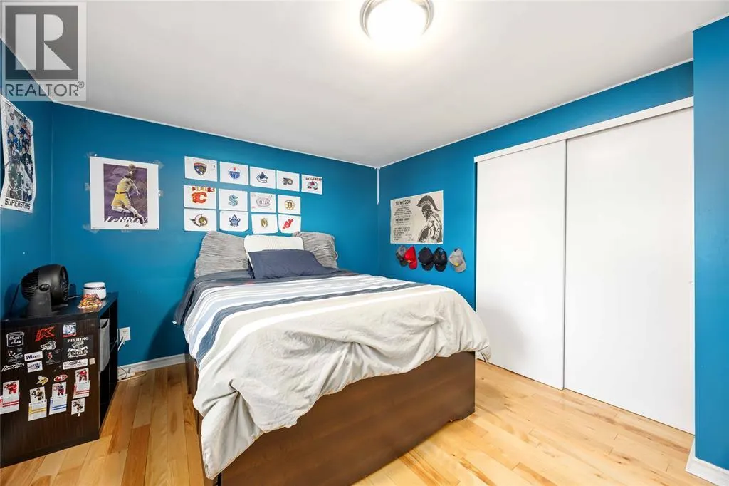 1104 CATHCART BOULEVARD