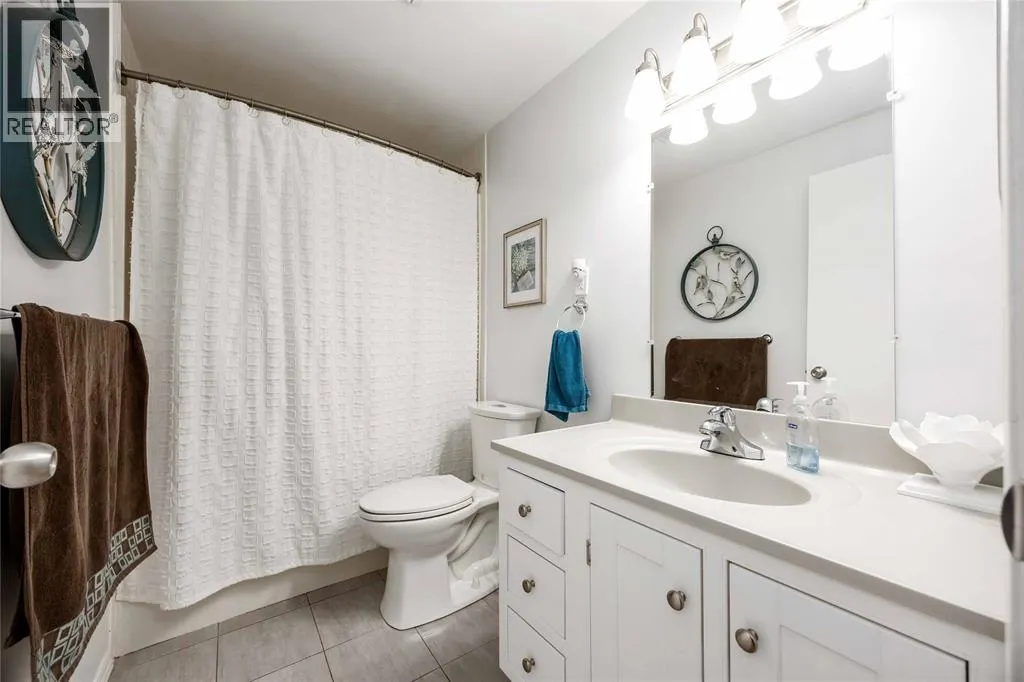 1104 CATHCART BOULEVARD