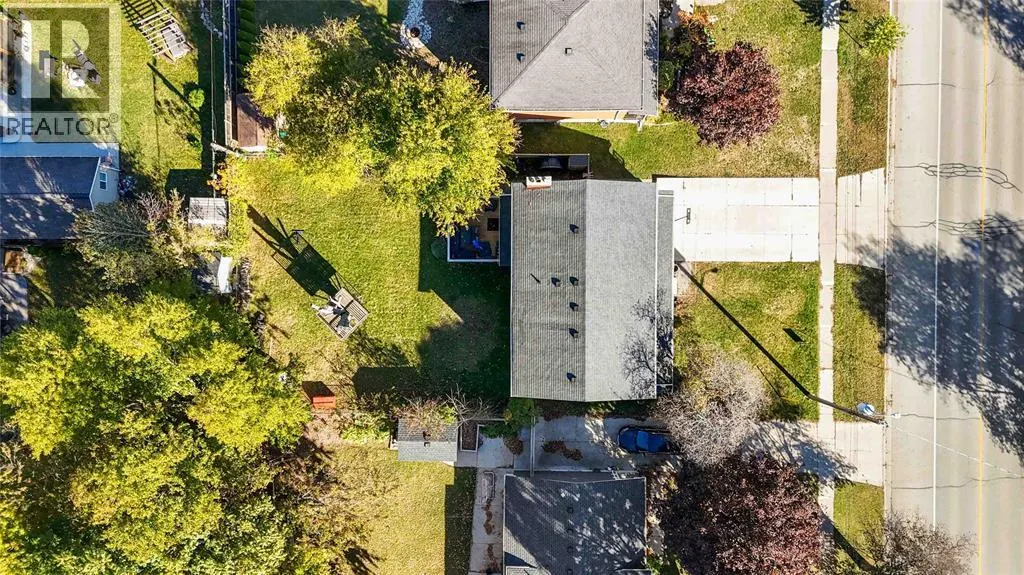 1104 CATHCART BOULEVARD