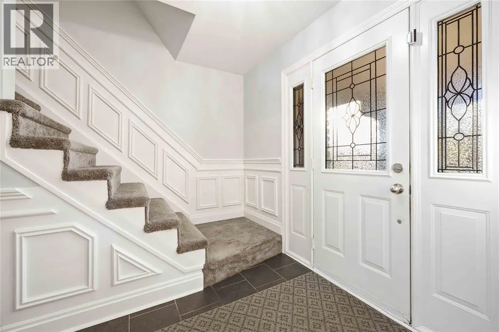 1104 CATHCART BOULEVARD