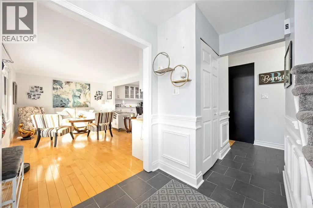 1104 CATHCART BOULEVARD