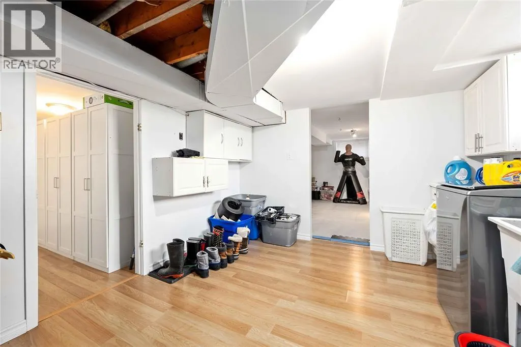 1104 CATHCART BOULEVARD