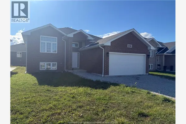 1178 ASPEN RIDGE CRESCENT Unit# UPPER