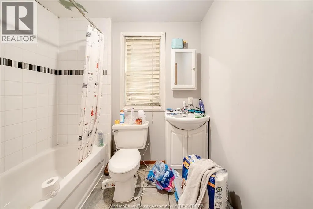 106-108 SHEPHERD STREET East