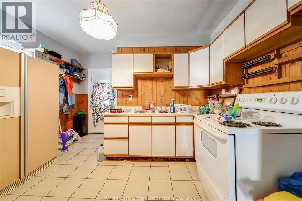 106-108 SHEPHERD STREET East