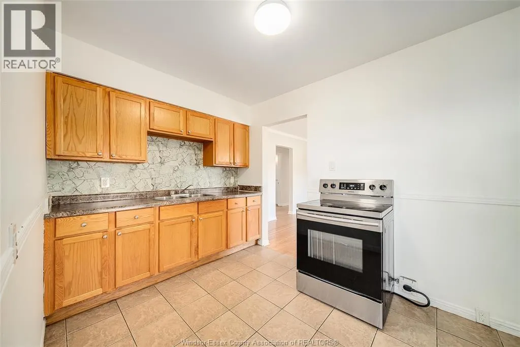 106-108 SHEPHERD STREET East