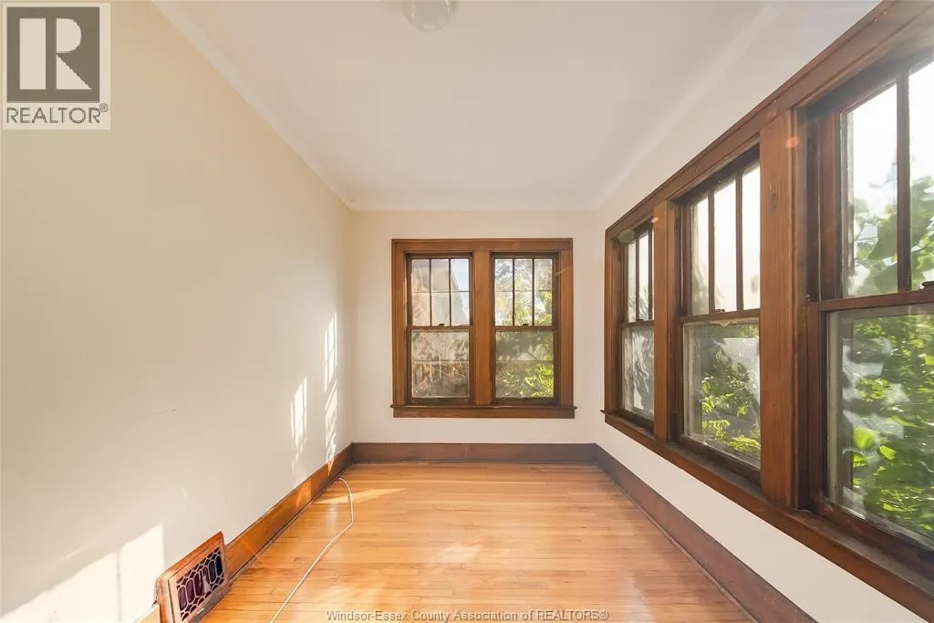 106-108 SHEPHERD STREET East