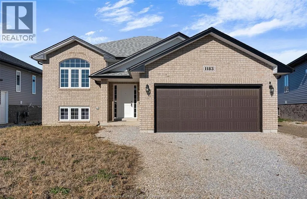 1183 ASPEN RIDGE CRESCENT