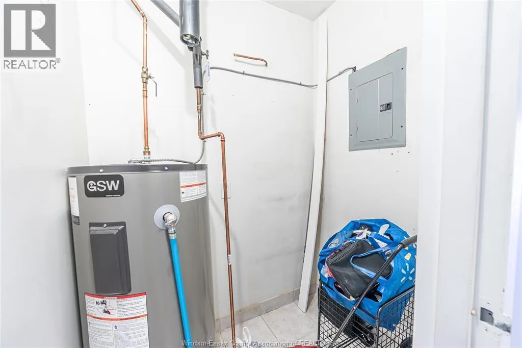 1323 LANGLOIS AVENUE Unit# 105