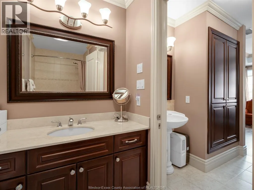 252 Dalhousie Unit# 303