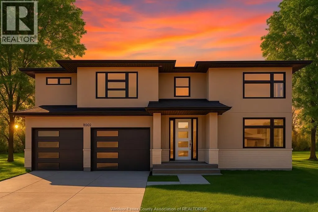 2548 MAYFAIR AVENUE South