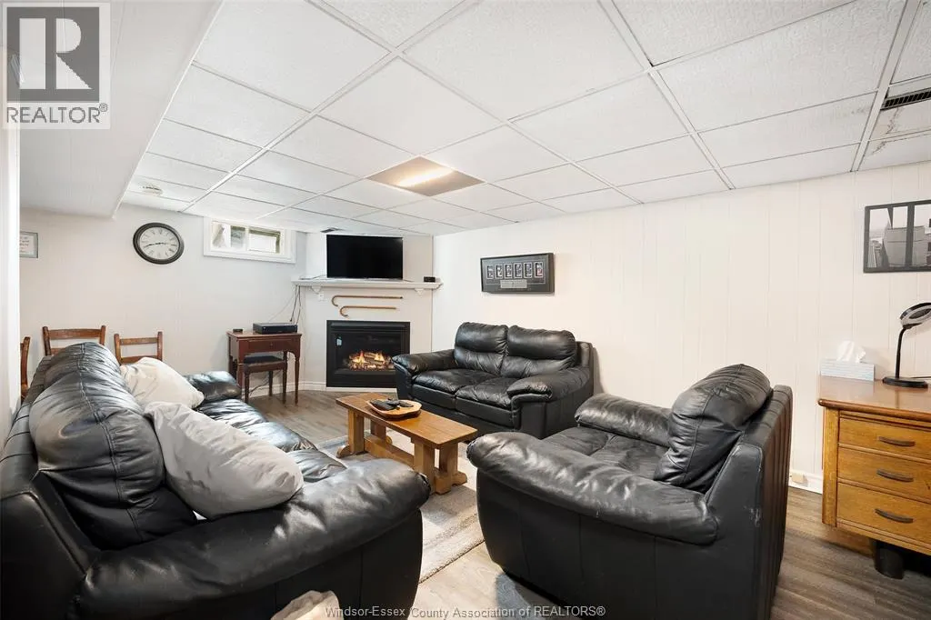 3276 VIRGINIA PARK AVENUE