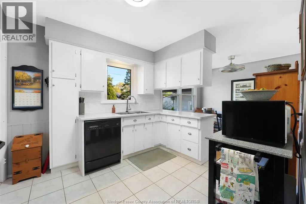 3276 VIRGINIA PARK AVENUE