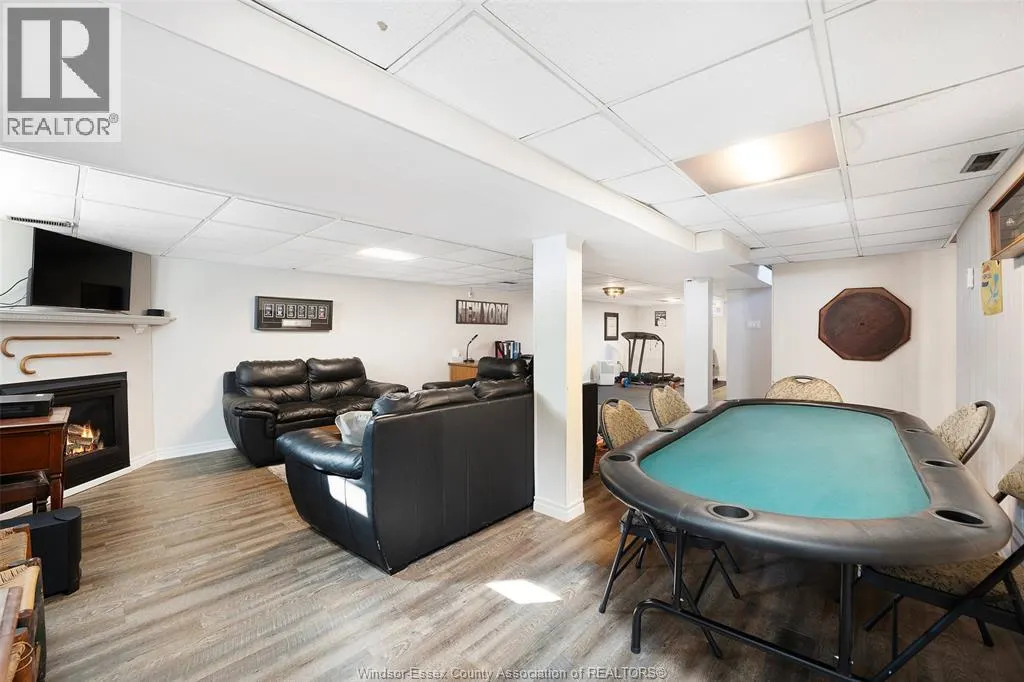 3276 VIRGINIA PARK AVENUE