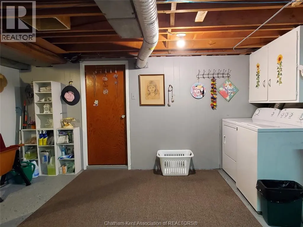 51 Tweedsmuir AVENUE East