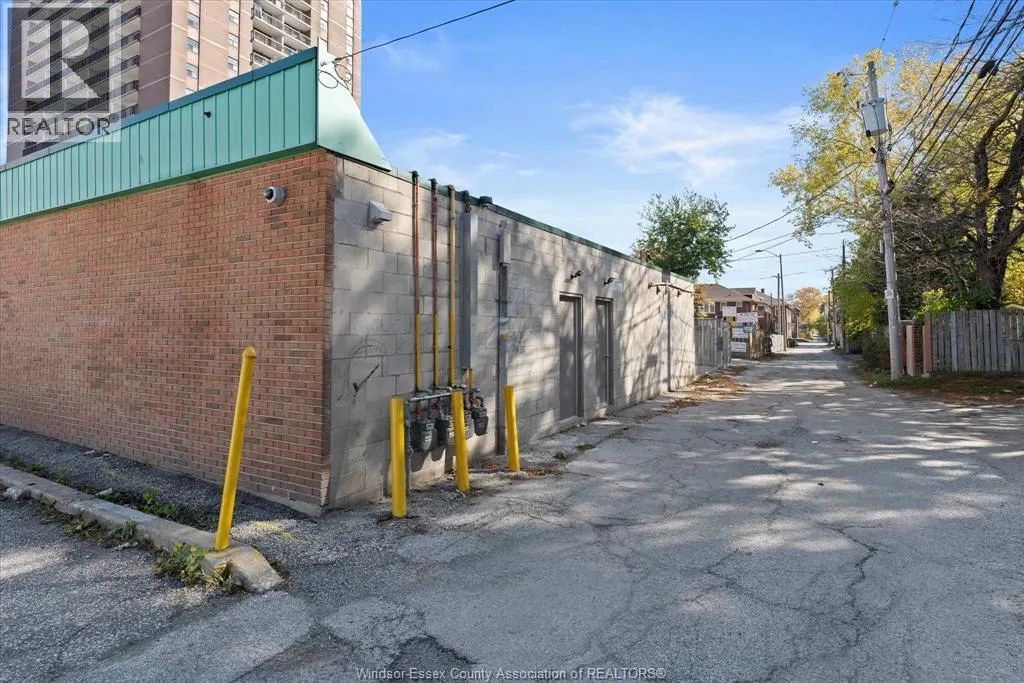 711-19 PELISSIER STREET Unit# 3