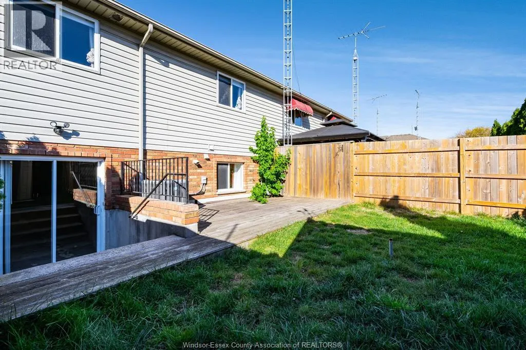 54A Queen STREET South