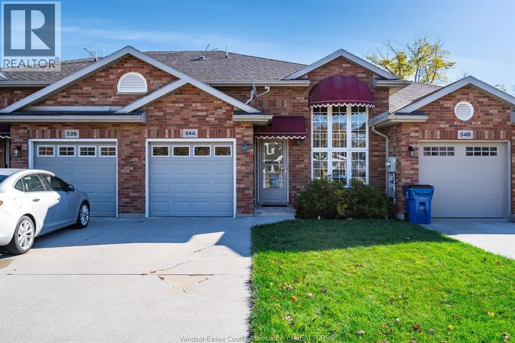 54A Queen STREET South