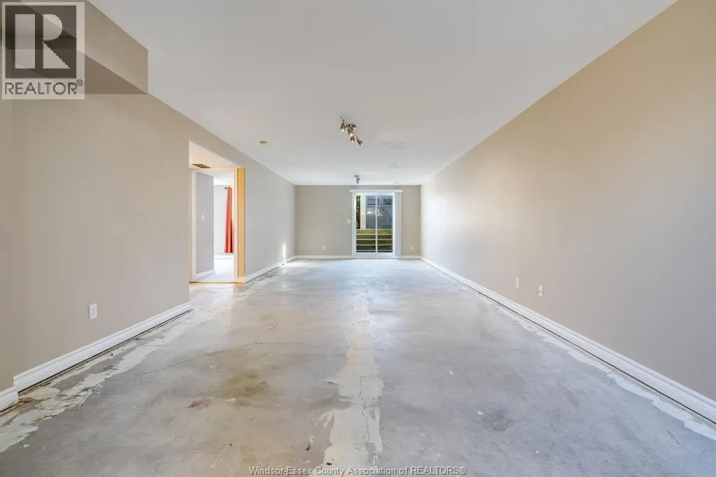 54A Queen STREET South