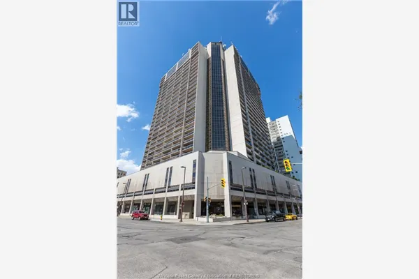 150 PARK STREET West Unit# 812