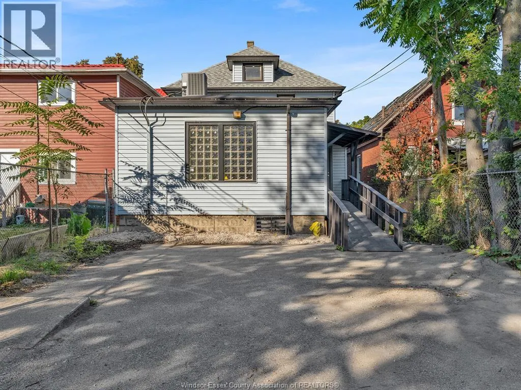 1052 DROUILLARD ROAD