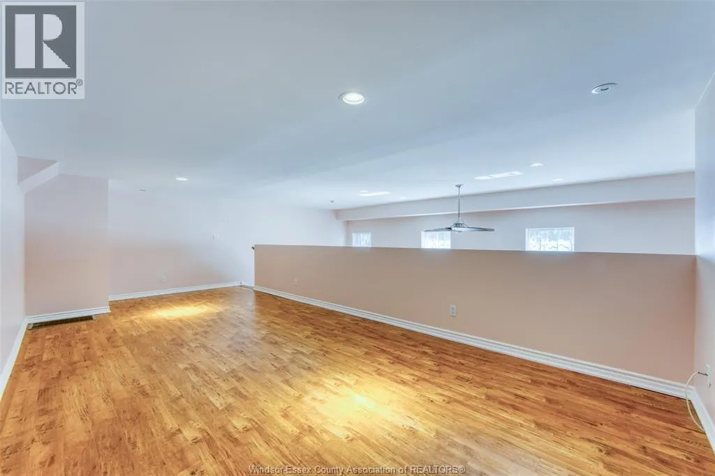 647 IRVINE Unit# 305