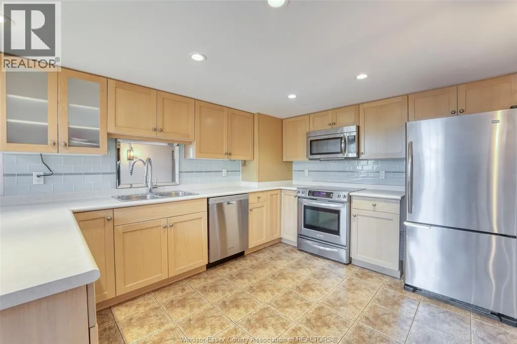 647 IRVINE Unit# 305