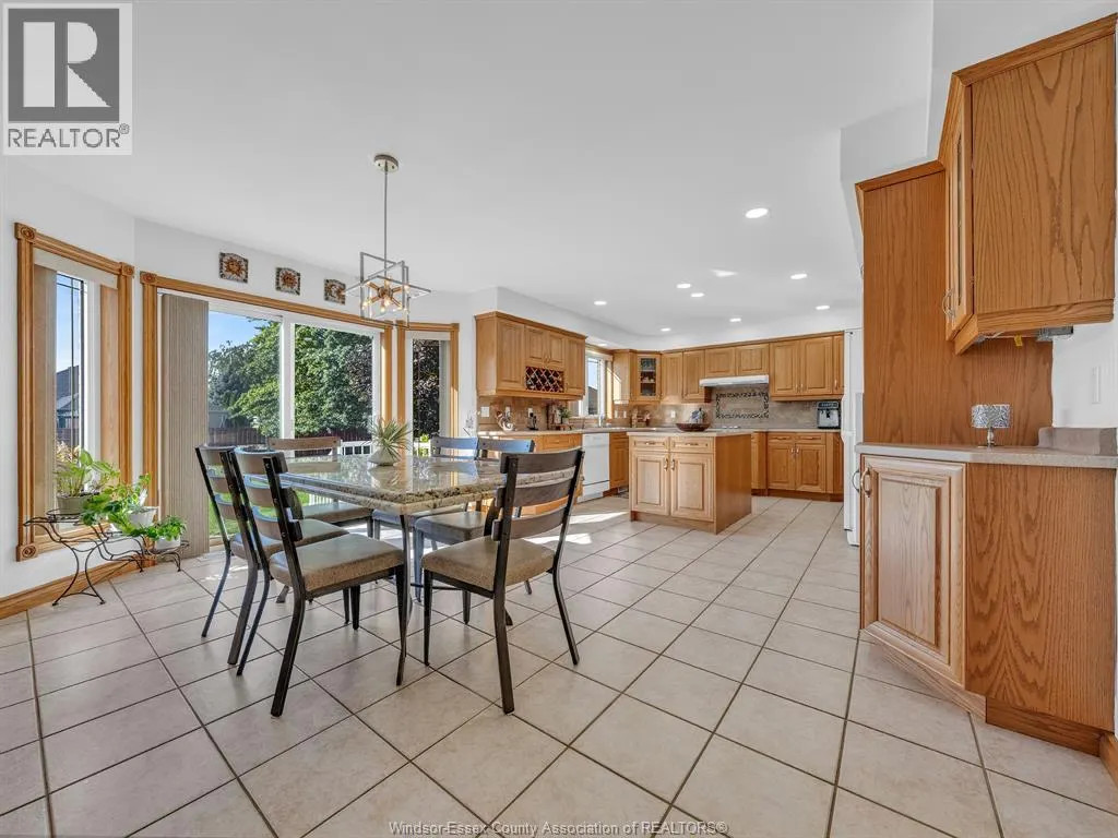 633 OLD TECUMSEH ROAD East