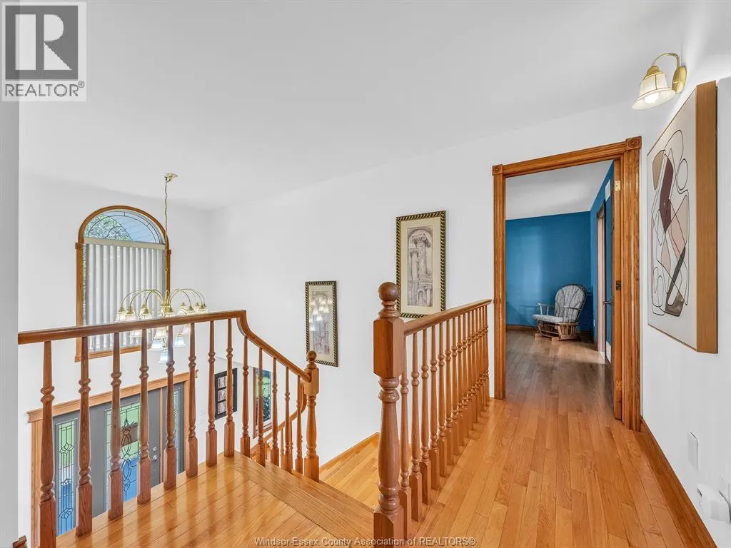 633 OLD TECUMSEH ROAD East