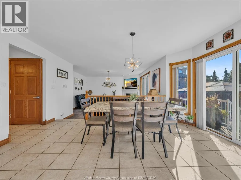 633 OLD TECUMSEH ROAD East