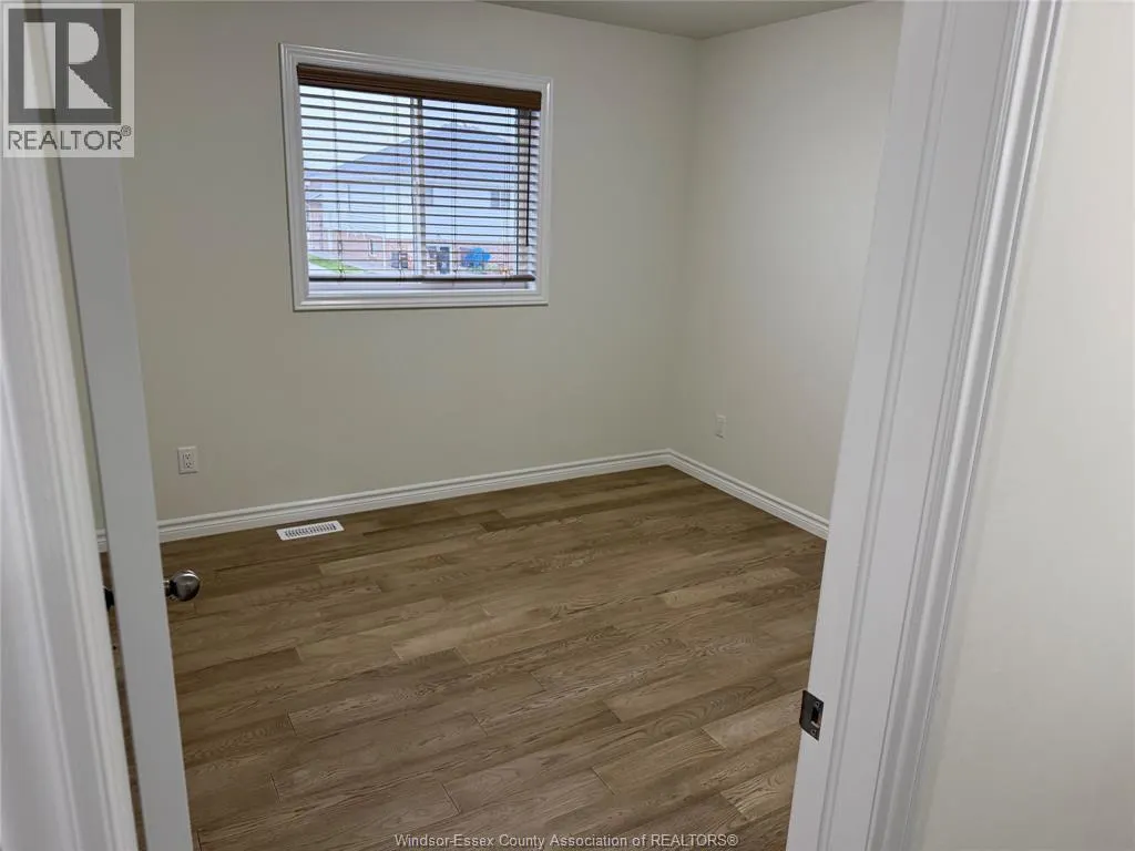 395 MULBERRY LANE Unit# UPPER