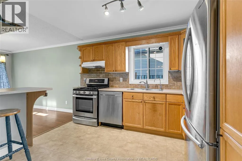 1352 GISELLE CRESCENT