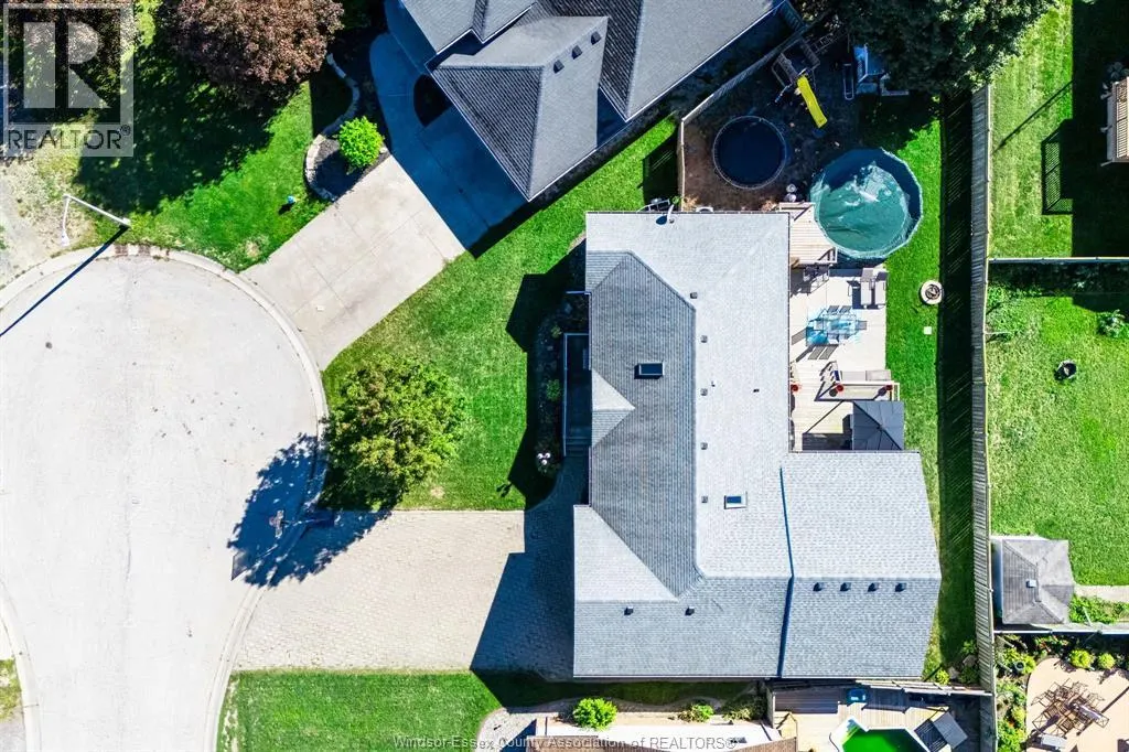 1631 CHERRYWOOD DRIVE