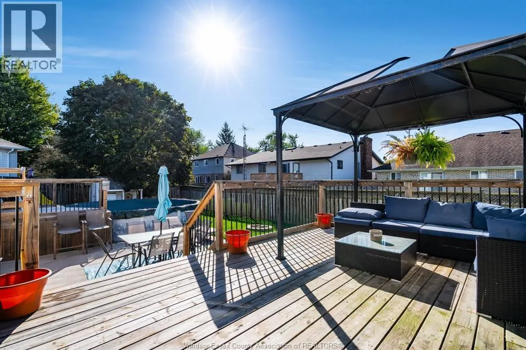 1631 CHERRYWOOD DRIVE