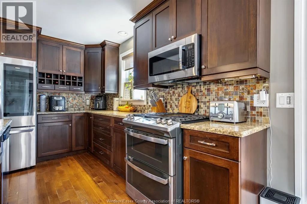 1631 CHERRYWOOD DRIVE