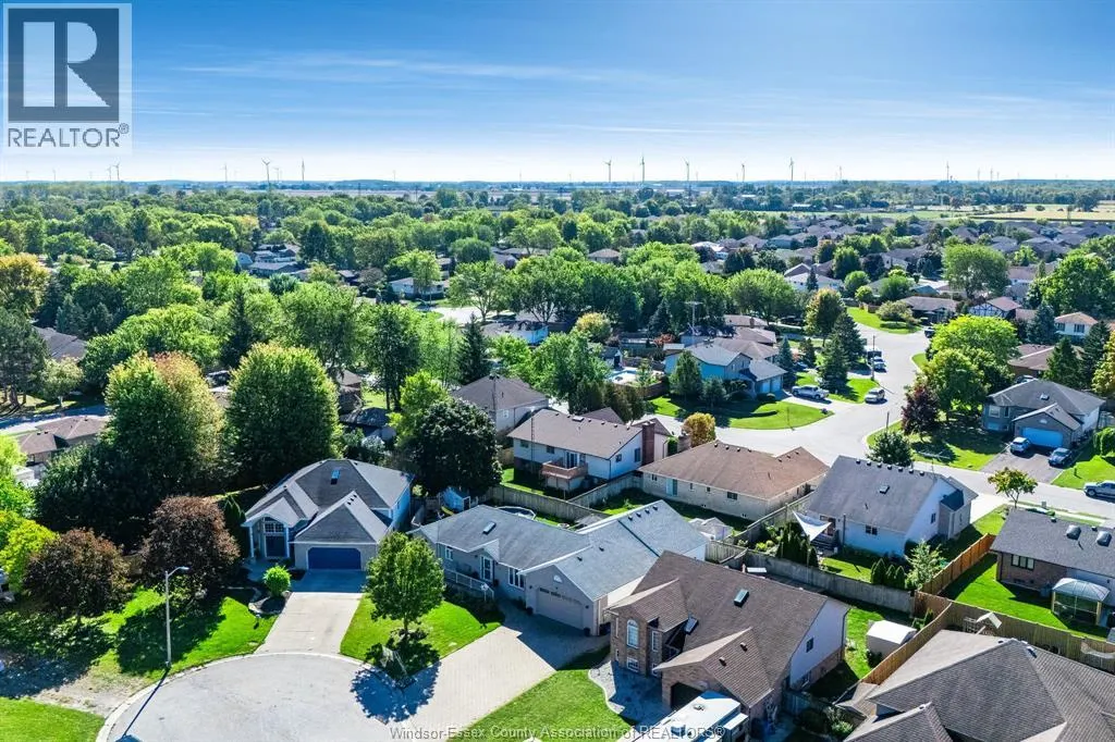 1631 CHERRYWOOD DRIVE