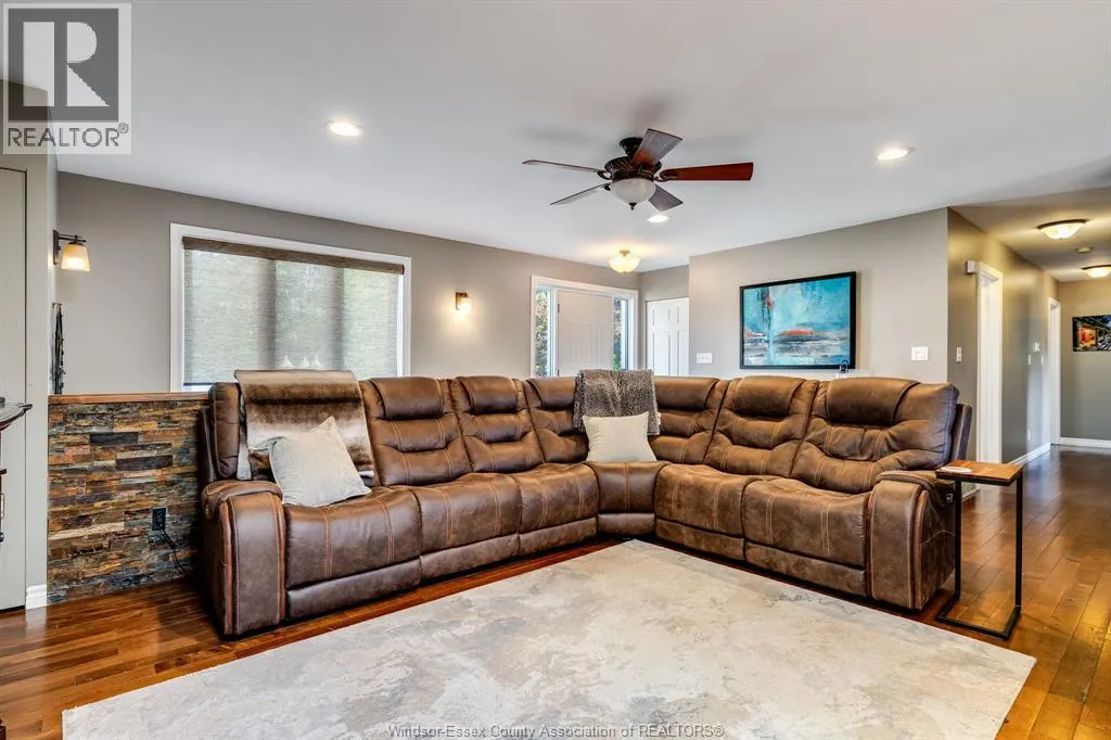 1631 CHERRYWOOD DRIVE