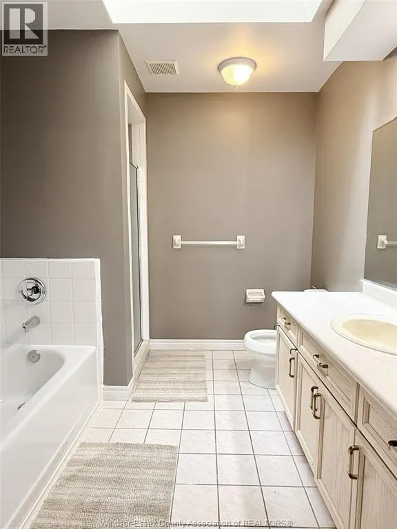 2313 LESPERANCE ROAD