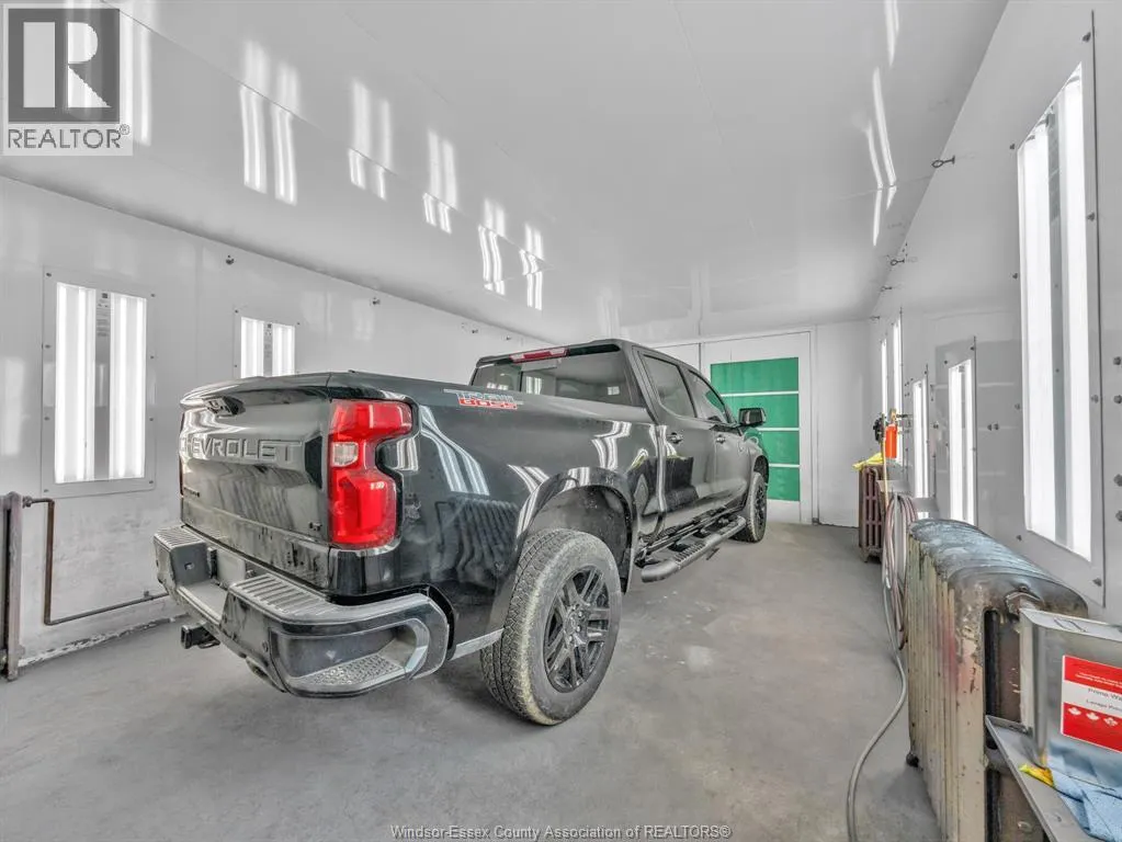 465 FRONT ROAD North