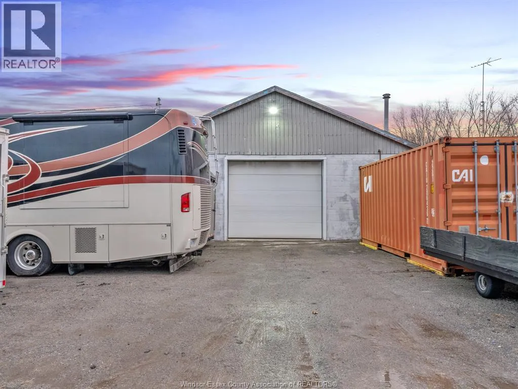465 FRONT ROAD North