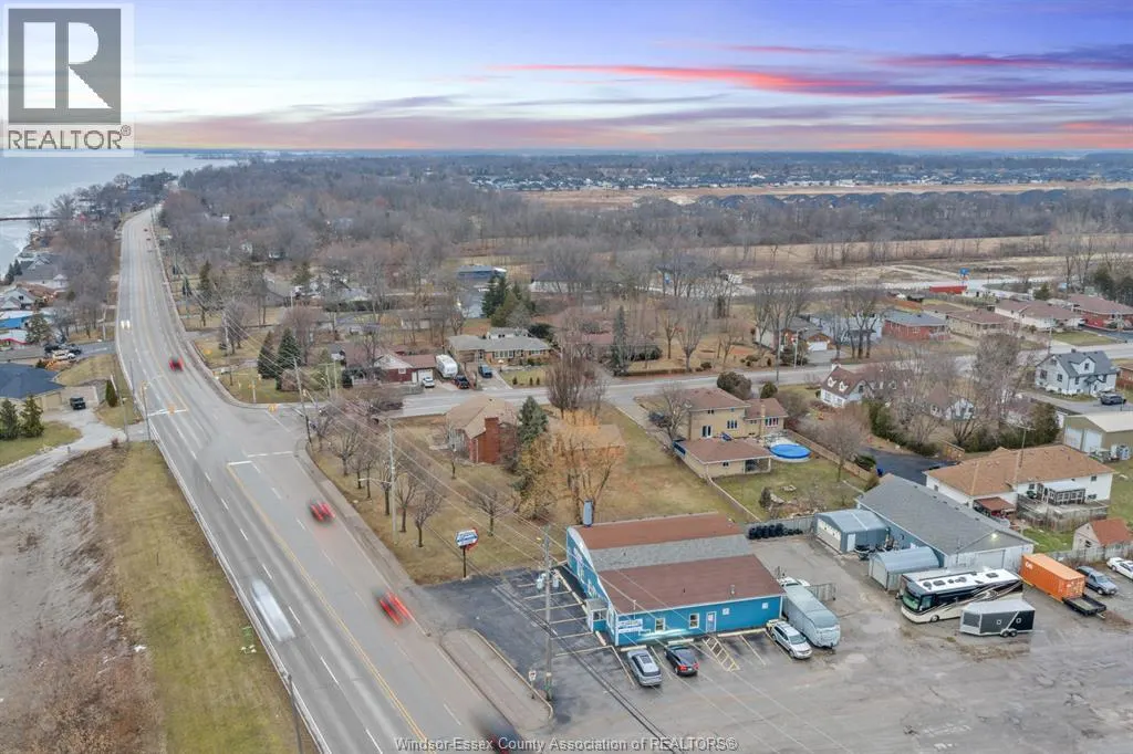 465 FRONT ROAD North