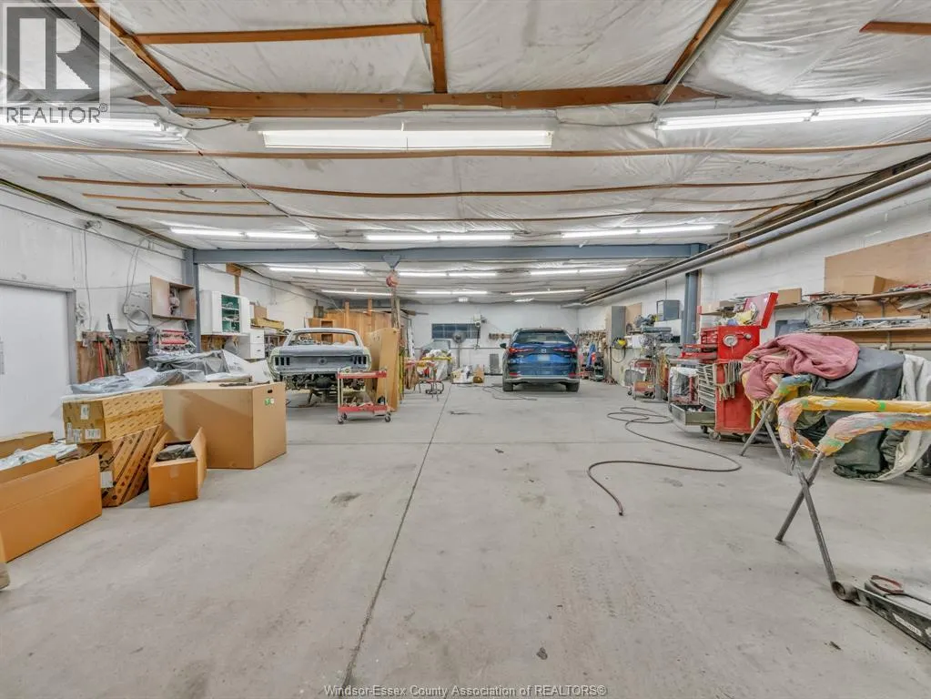 465 FRONT ROAD North