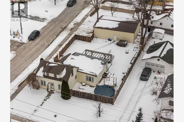 119 County Road 27 East