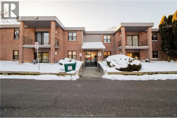 12 Montgomery DRIVE Unit# A102