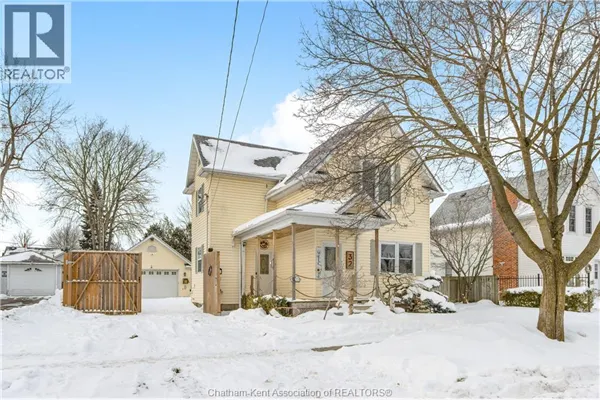 32 HALL STREET North