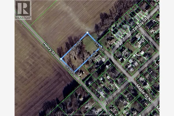 19 Henry STREET North