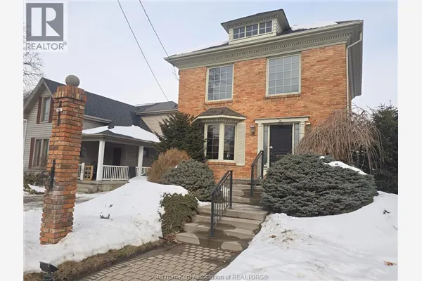 257 ST. CLAIR STREET